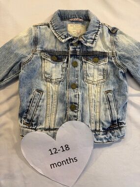 Zara Blue Denim Jacket Timeless Jean Style with distressed accents